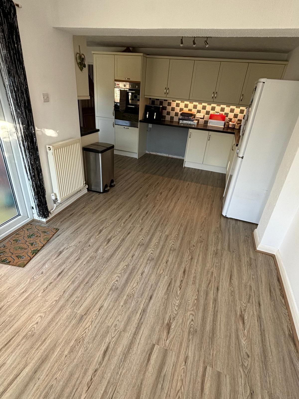 Kitchen & Dinning Room lvt flooring Installation Of Polyflor Rigidcore In Quayside Oak - Sittingbourne, Kent