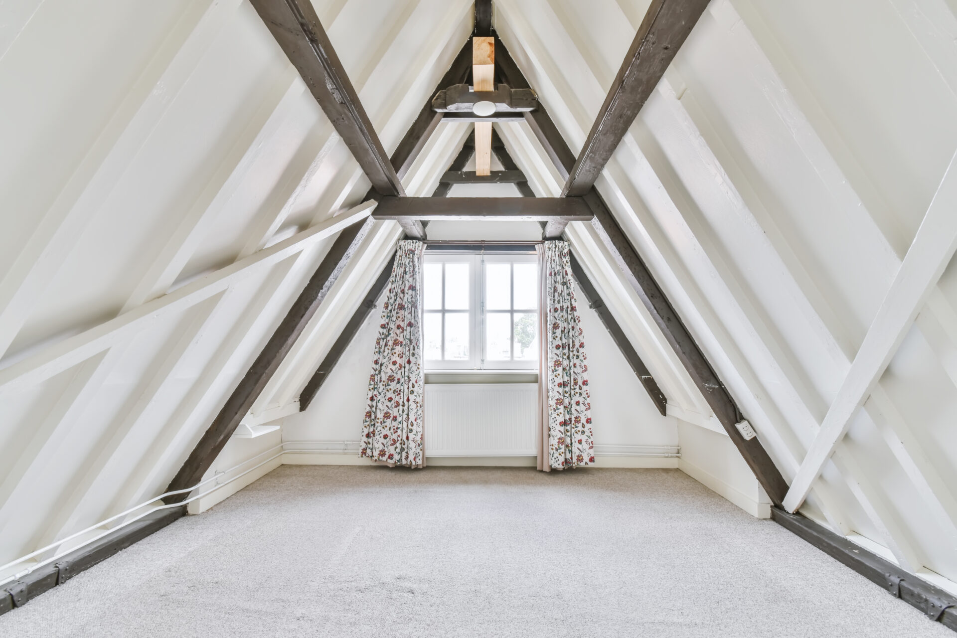 Master Floors - Fitted Carpets in Ashford, Canterbury, Faversham, Sittingbourne and Whitstable